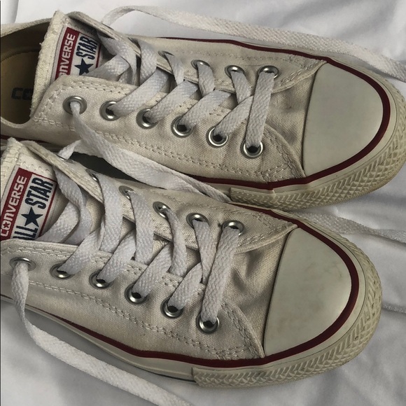 ⭐️CONVERSE⭐️ | Women’s Size 7 | Men’s Size 5 | - Picture 3 of 8